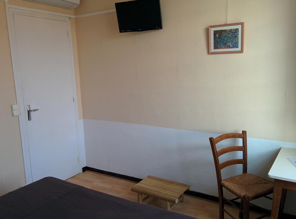 אגדה Hotel Araur מראה חיצוני תמונה